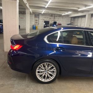 BMW 330I XDRIVE - 9