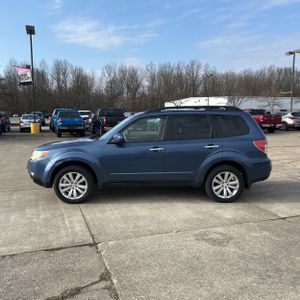 SUBARU FORESTER X PREMIUM - 3