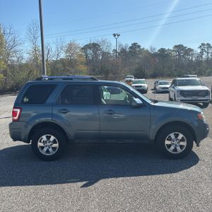 FORD ESCAPE LIMITED - 10