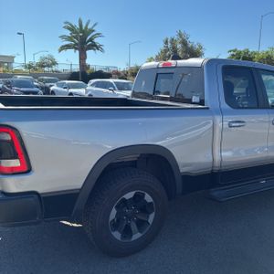 2019 RAM 1500 REBEL 照片 9