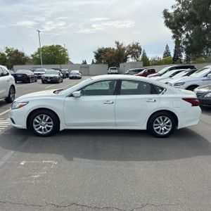 NISSAN ALTIMA 2.5 S - 3