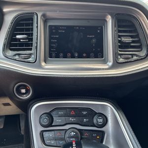 2020 Dodge CHALLENGER GT — миниатюра 36