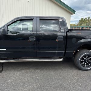 FORD F-150 XLT - 4