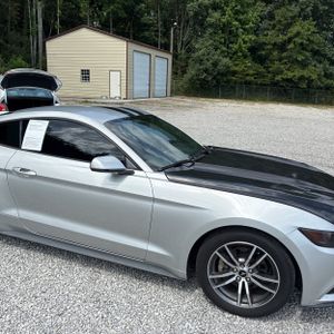 2016 FORD MUSTANG ECOBOOST PREMIUM — фото 13
