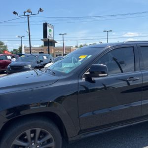 2018 JEEP GRAND CHEROKEE HIGH ALTITUDE — фото 2