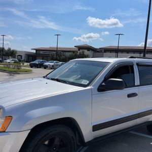 صورة 2 لـ 2006 JEEP GRAND CHEROKEE LAREDO
