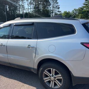 2015 Chevrolet TRAVERSE LT — фото 6