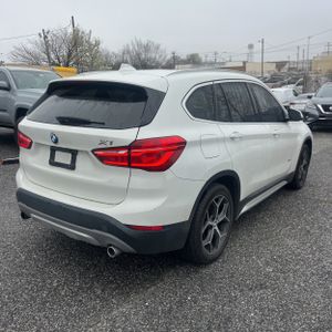 BMW X1 XDRIVE28I - 8