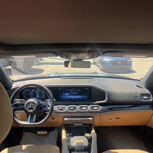 2025 Mercedes-BENZ GLS 缩略图 37