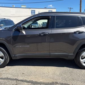 JEEP COMPASS LATITUDE - 4