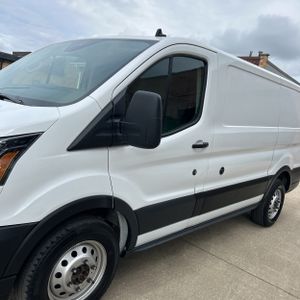 FORD TRANSIT 250 - 2