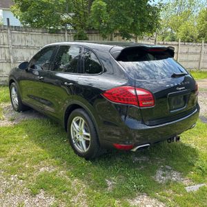 PORSCHE CAYENNE - 5