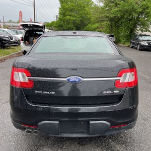 FORD TAURUS SEL - 7