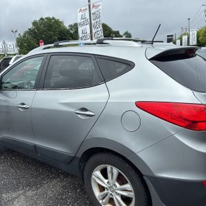 2013 Hyundai TUCSON GLS photo 6