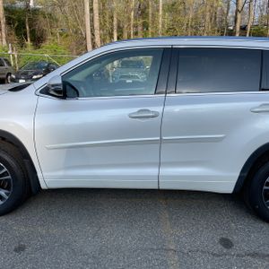 TOYOTA HIGHLANDER - 4