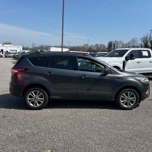 FORD ESCAPE SEL - 10