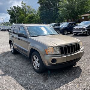 2006 JEEP GRAND CHEROKEE LAREDO — миниатюра 12