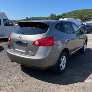 2013 Nissan ROGUE S 照片 8