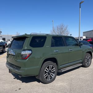 TOYOTA 4RUNNER - 8