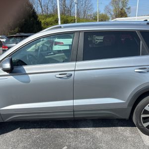 VOLKSWAGEN TAOS SE - 4