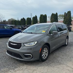 CHRYSLER PACIFICA TOURING L - 1