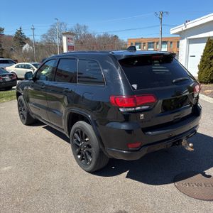 JEEP GRAND CHEROKEE LAREDO X - 5