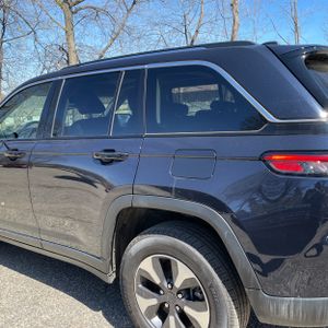 JEEP GRAND CHEROKEE 4XE - 6