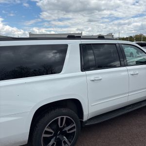 CHEVROLET SUBURBAN PREMIER - 9