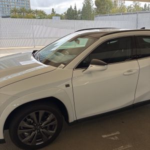 LEXUS UX 250H F SPORT DESIGN - 2