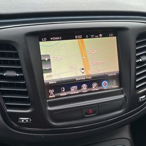 2015 Chrysler 200 S — миниатюра 39