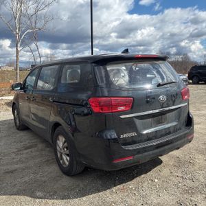 KIA SEDONA L - 5