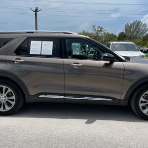 2021 FORD EXPLORER LIMITED — миниатюра 11