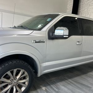 صورة 2 لـ 2017 FORD F-150 LARIAT