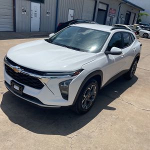 2026 Chevrolet TRAX LT — фото 1