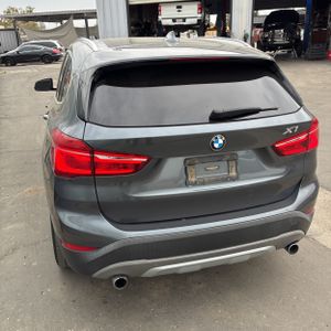 2017 BMW X1 XDRIVE28I — фото 4