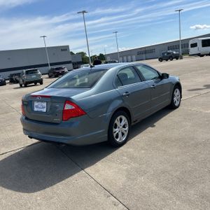 FORD FUSION SE - 8