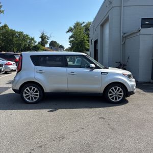 2018 KIA SOUL + — фото 10