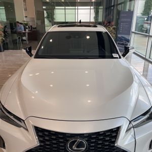 2024 Lexus IS 300 BASE — миниатюра 13