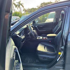 2019 Toyota RAV4 XLE PREMIUM 照片 30