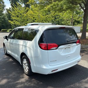 صورة 5 لـ 2022 Chrysler VOYAGER LX