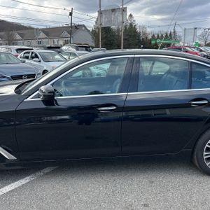 BMW 5-SERIES XDRIVE - 4