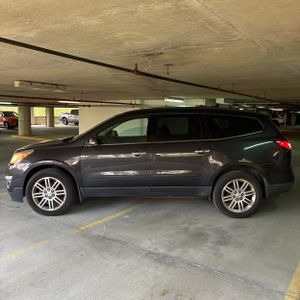CHEVROLET TRAVERSE LT - 3