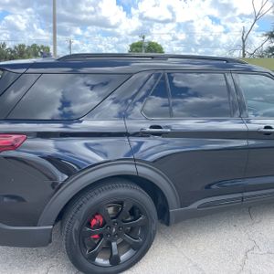 FORD EXPLORER ST - 9