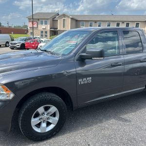 2018 RAM 1500 EXPRESS — фото 2