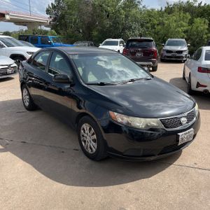 صورة مصغرة 12 لـ 2013 KIA FORTE LX