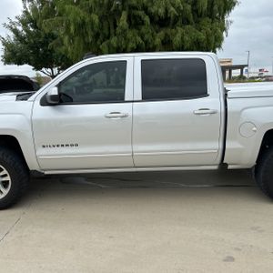 2017 Chevrolet SILVERADO 1500 LT — фото 4