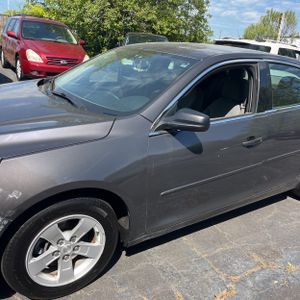 CHEVROLET MALIBU LS - 2