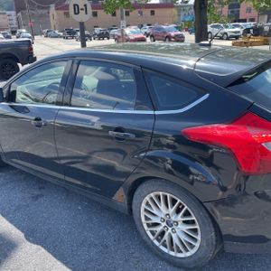 FORD FOCUS TITANIUM - 6