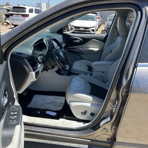 2021 JEEP CHEROKEE LATITUDE PLUS 缩略图 32