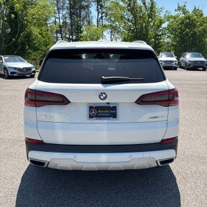 BMW X5 SDRIVE40I - 7